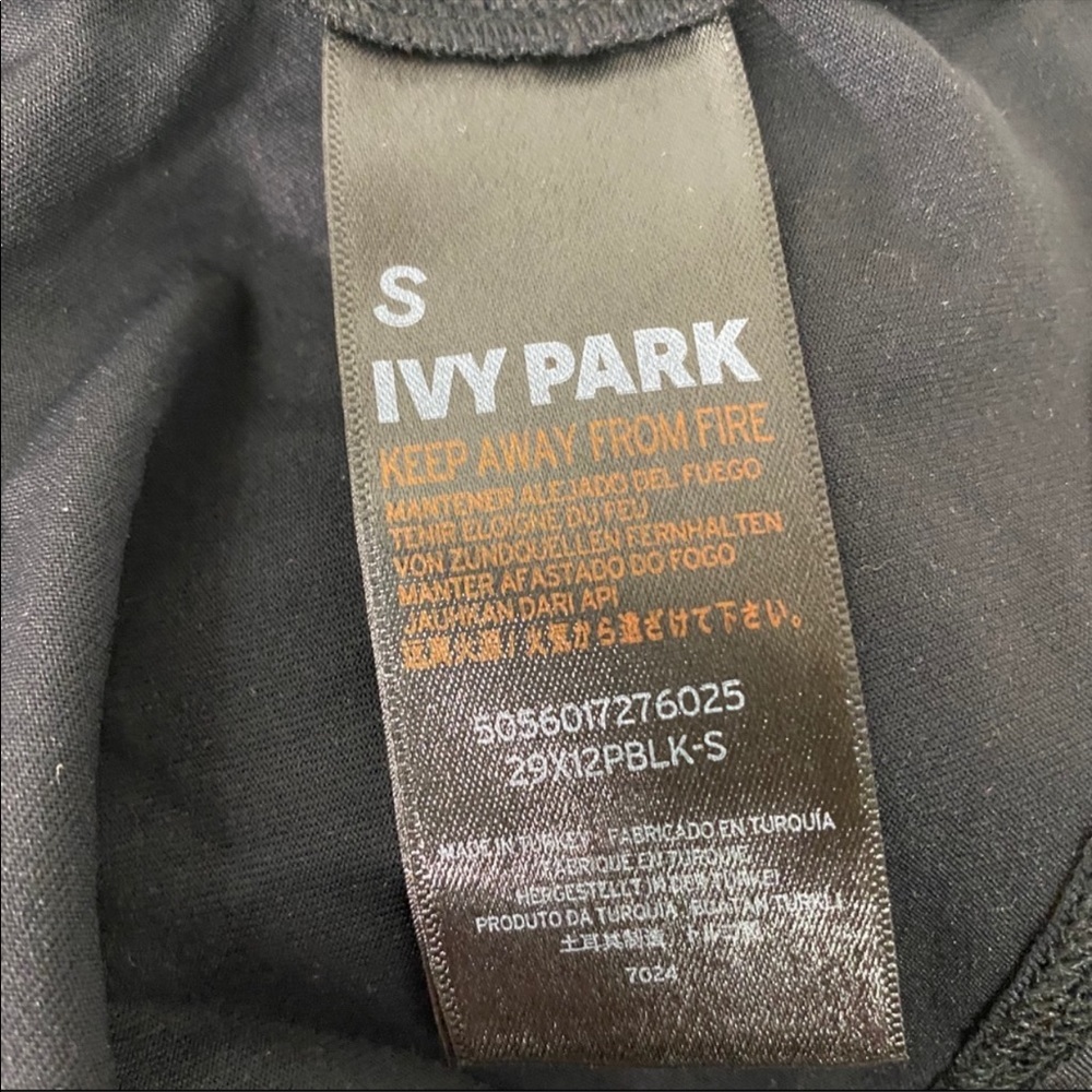IVY PARK Wrap Logo Crop Top Long Sleeve Black - Picture 7 of 8